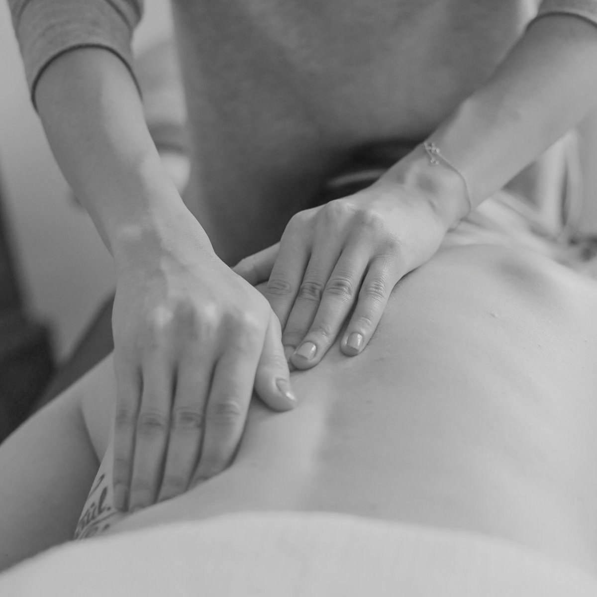 Manual Y-axis Spinal Decompression